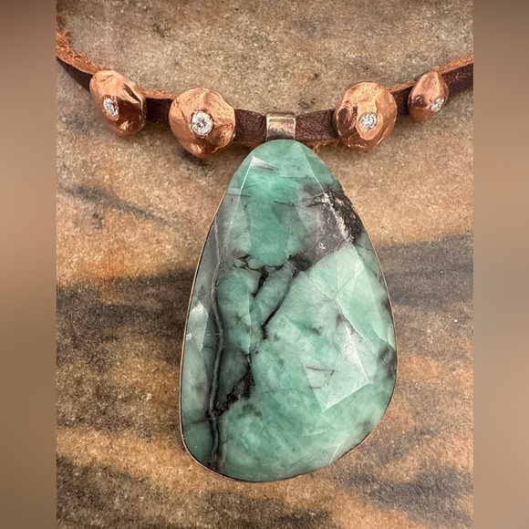 Jes MaHarry “Transcendence” unisex Emerald/Rose gold/Diamond necklace. New!